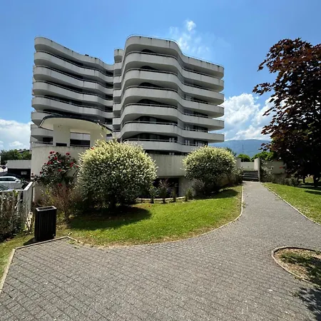 Apartament Waves *